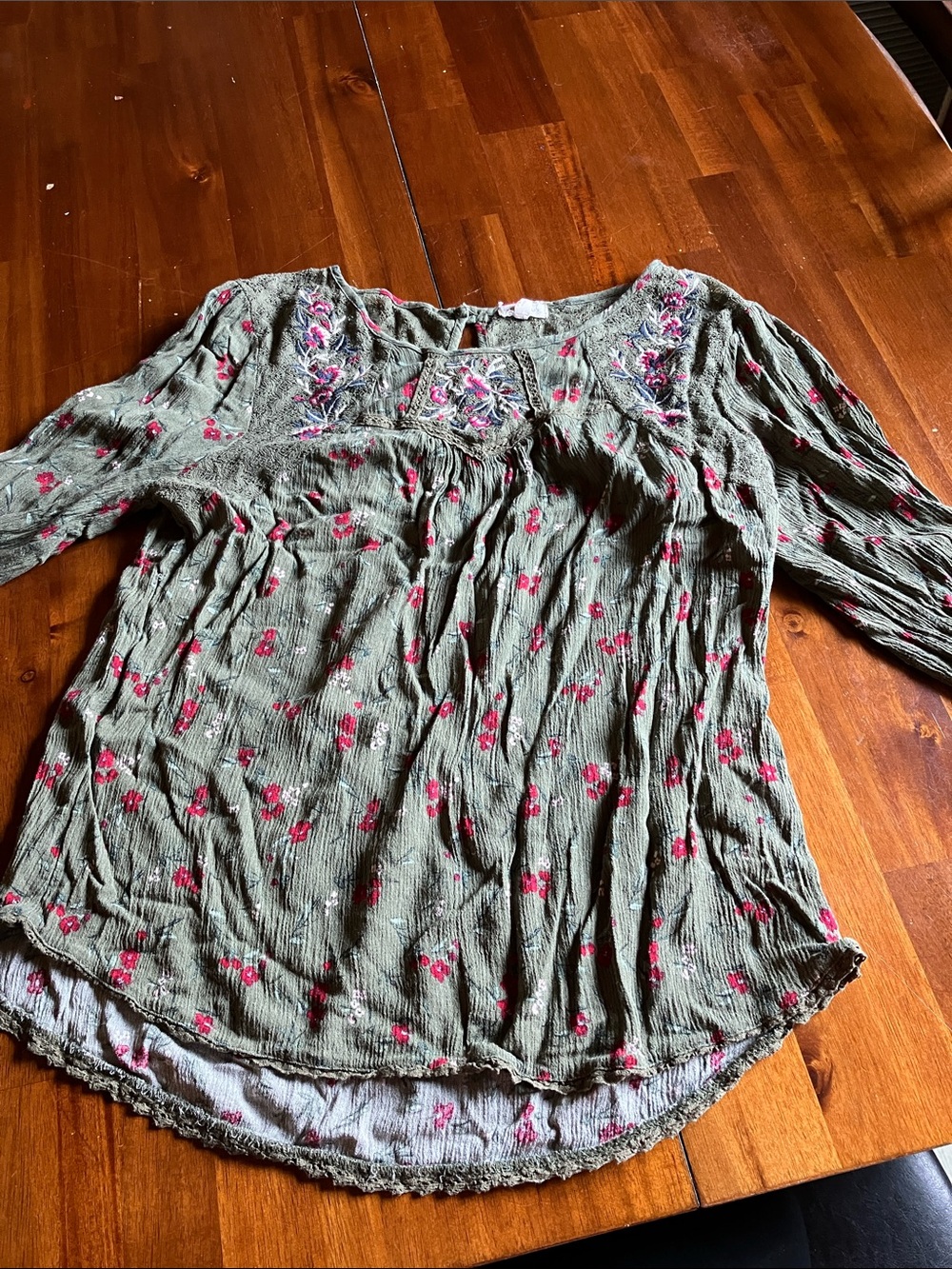 Olive Green Floral Embroidered Women's Flowy Top